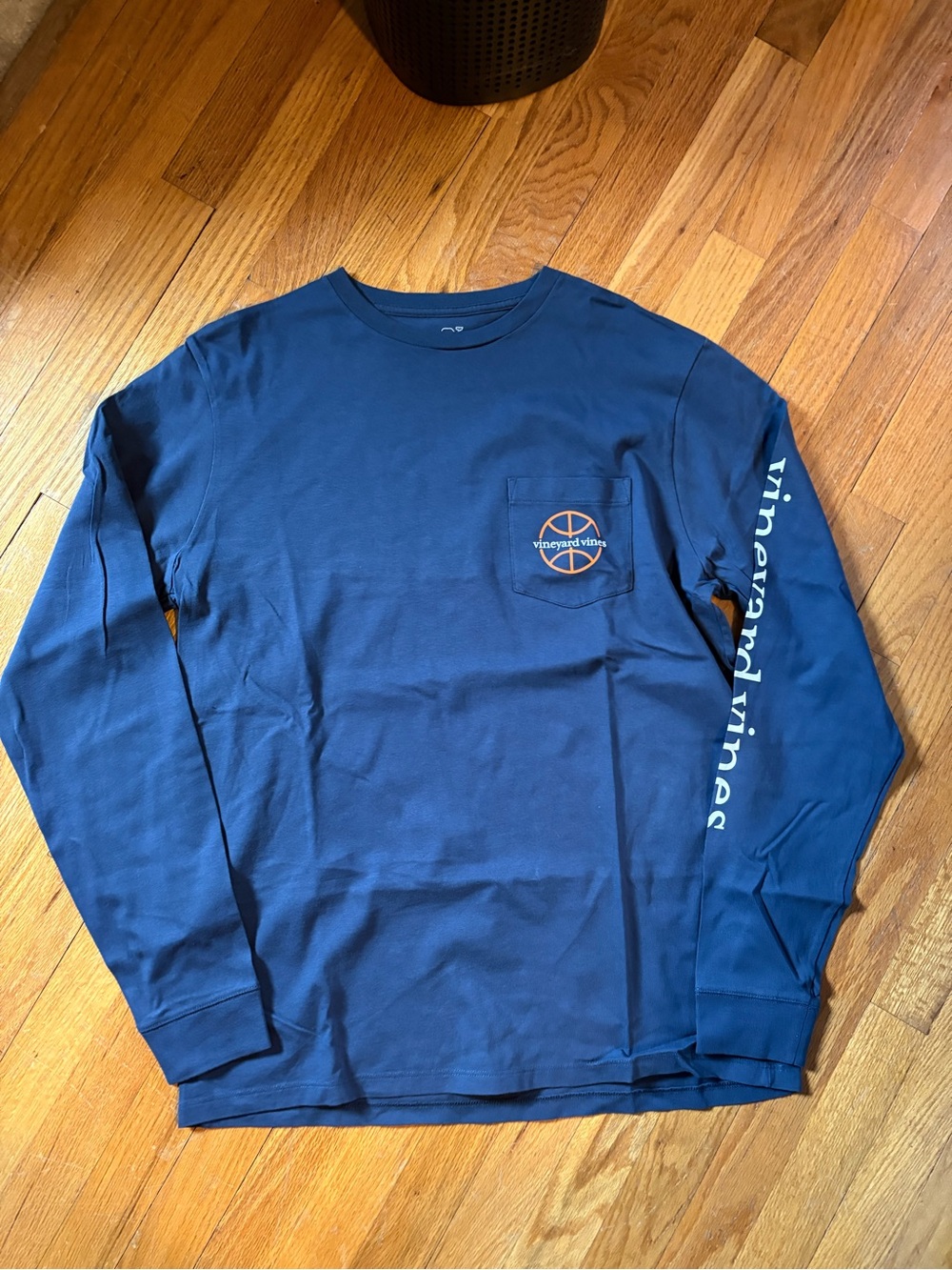 Vineyard Vines Navy Long-Sleeve Pocket Tee with Sleeve Logo